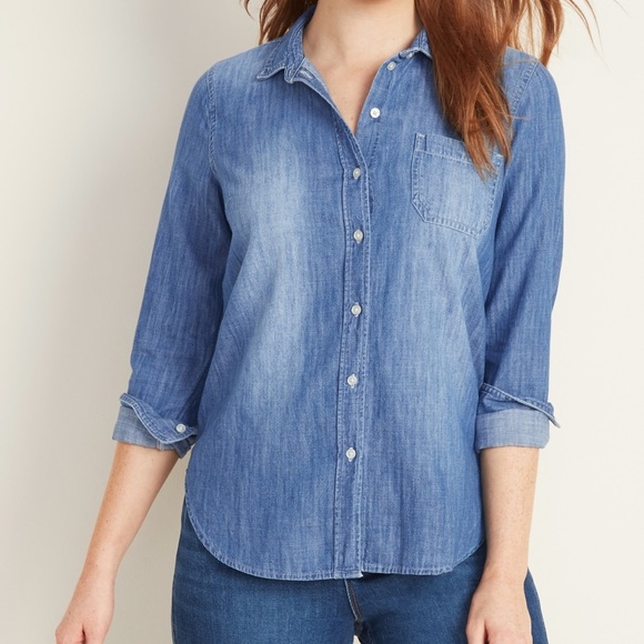 NWOT💙 Relaxed Chambray Classic Shirt - Picture 1 of 8